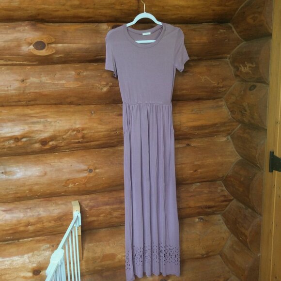 12 pm by Mon Ami Purple Short Sleeve Cutout Maxi Dress w/Pockets Size Small - Picture 1 of 6